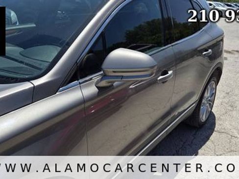 Used 2016 Lincoln MKC Reserve FWD image 9