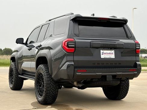 Used 2026 Toyota 4Runner TRD Off-Road Premium AWD/4WD image 7
