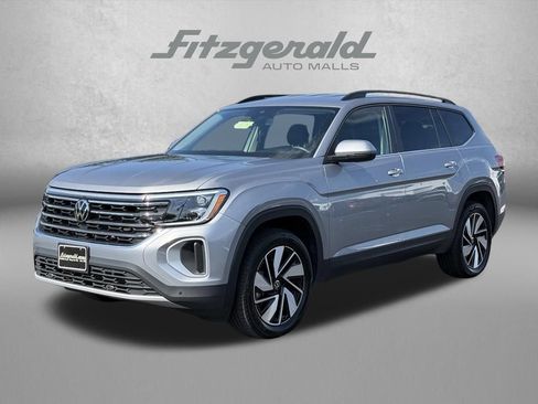 Used 2026 Volkswagen Atlas SE AWD/4WD image 3