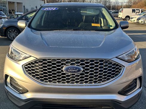 Used 2024 Ford Edge SEL image 8