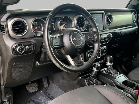 Used 2021 Jeep Gladiator Sport AWD/4WD image 16