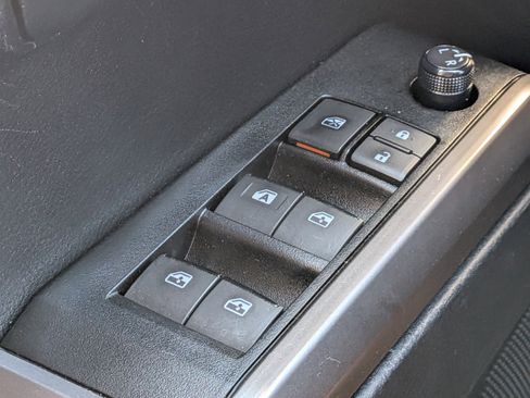 Used 2021 Toyota Tacoma SR5 image 23