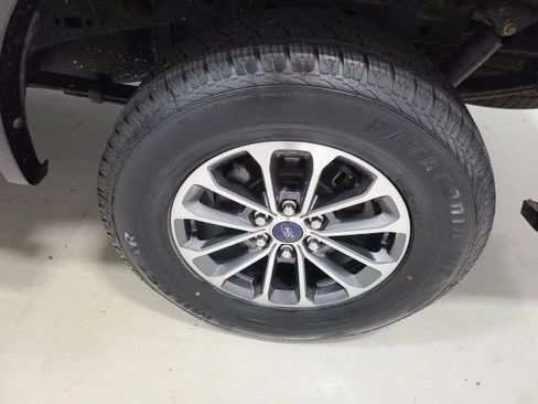 Used 2020 Ford F150 XLT w/ Equipment Group 302A Luxury AWD/4WD image 43