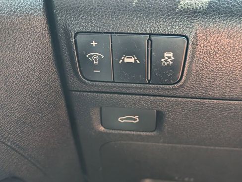 Used 2021 Kia K5 LXS FWD image 11