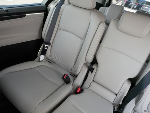 Certified 2026 Honda Odyssey EX-L image 12