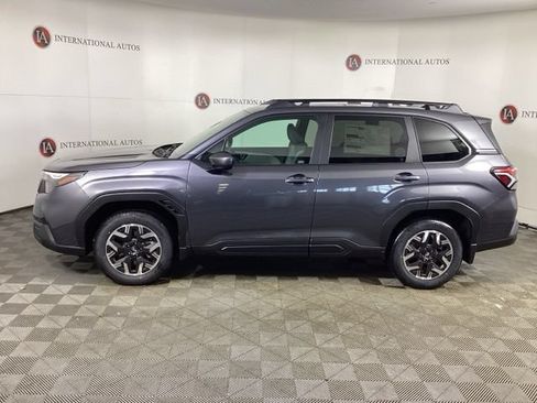 Used 2026 Subaru Forester Premium AWD/4WD image 7
