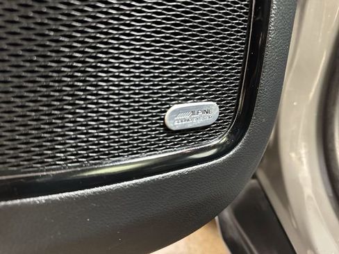 Used 2022 Jeep Compass Limited w/ Sun and Sound Group image 23