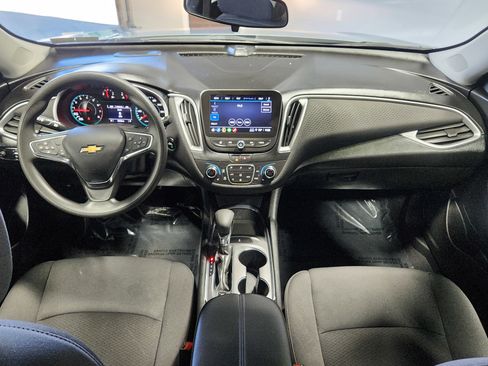 Used 2023 Chevrolet Malibu LT image 15