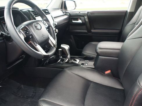 Used 2022 Toyota 4Runner TRD Off-Road Premium image 14