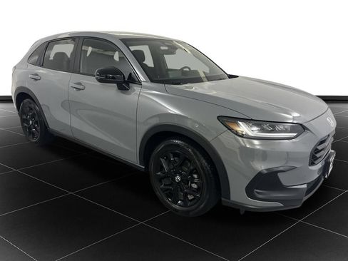 Used 2025 Honda HR-V Sport image 7