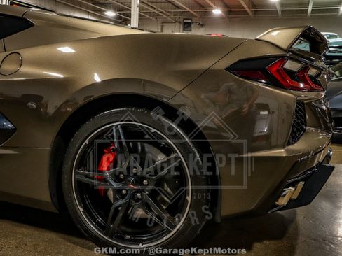 Used 2020 Chevrolet Corvette Stingray Preferred Cpe w/ 2LT Preferred Equipment Group RWD image 39