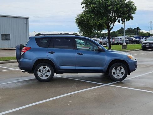 Used 2010 Toyota RAV4 2WD image 4