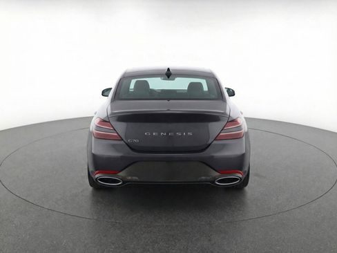 Used 2025 Genesis G70 2.5T RWD image 7