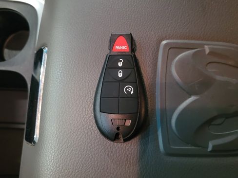 Used 2017 RAM 1500 Lone Star RWD image 32