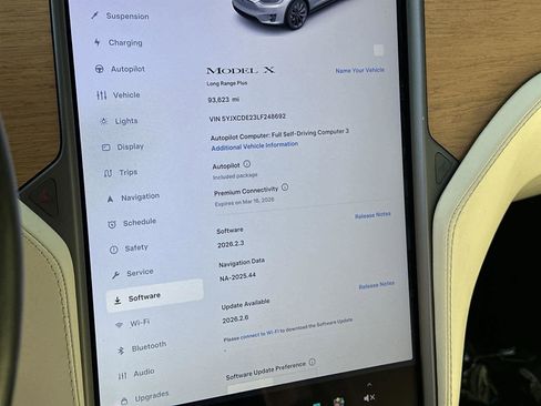 Used 2020 Tesla Model X Long Range image 32