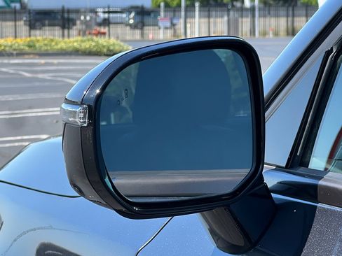 Used 2022 Kia Telluride SX w/ SX Prestige Package image 57