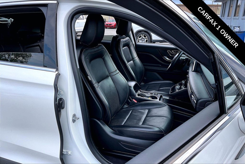 Used 2022 Lincoln Corsair FWD w/ Premium Package image 28