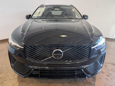 New 2026 Volvo XC60 B5 Ultra w/ Protection Package Premier image 2