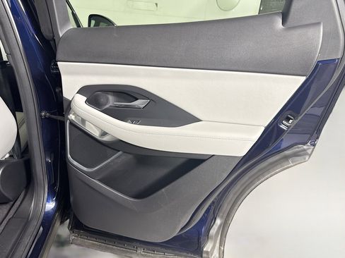 Used 2024 Jaguar E-PACE R-Dynamic SE image 28