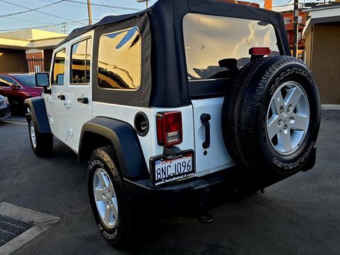 Used 2018 Jeep Wrangler Unlimited Sport S image 6
