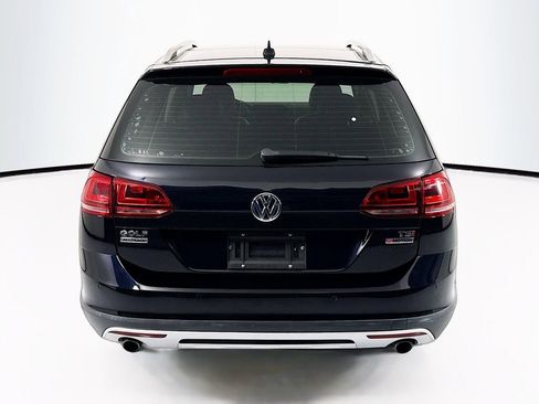 Used 2017 Volkswagen Golf Alltrack S AWD/4WD image 6