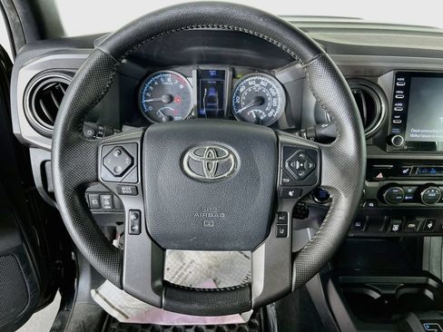 Used 2020 Toyota Tacoma 4x4 Double Cab image 14