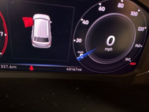 Used 2019 Volkswagen Atlas SEL R-Line image 18