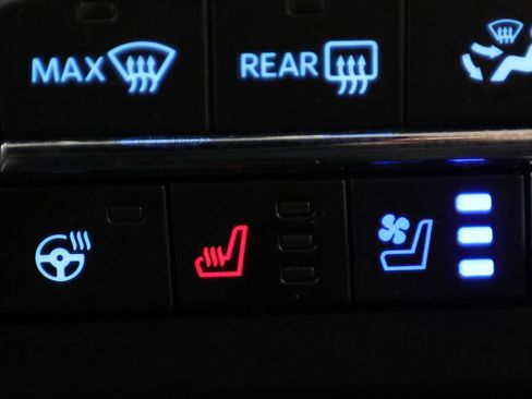Used 2025 Ford F250 King Ranch w/ FX4 Off-Road Package AWD/4WD image 25