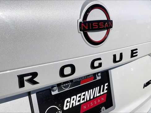 New 2026 Nissan Rogue SV w/ Rock Creek Premium Package AWD/4WD image 13