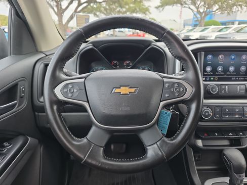 Used 2022 Chevrolet Colorado LT image 12