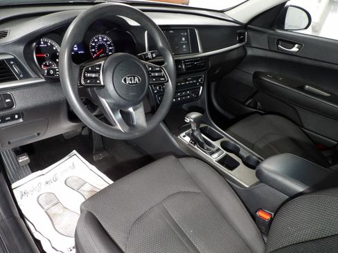 Used 2020 Kia Optima LX FWD image 9