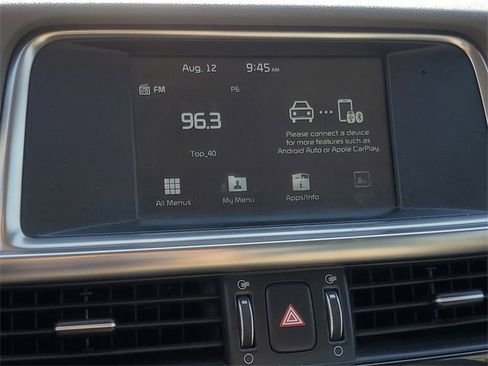 Used 2018 Kia Optima EX image 18