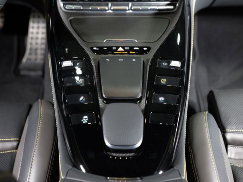 Used 2023 Mercedes-Benz AMG GT 63 S image 63