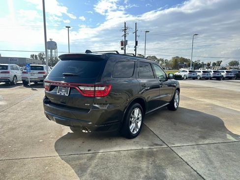 Used 2023 Dodge Durango GT image 5