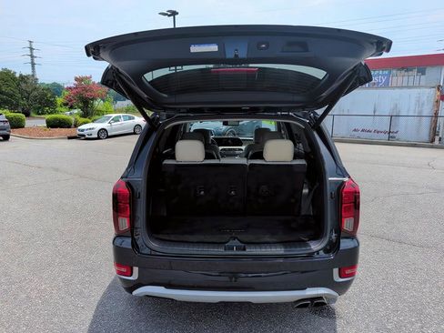Used 2021 Hyundai Palisade Limited FWD image 15