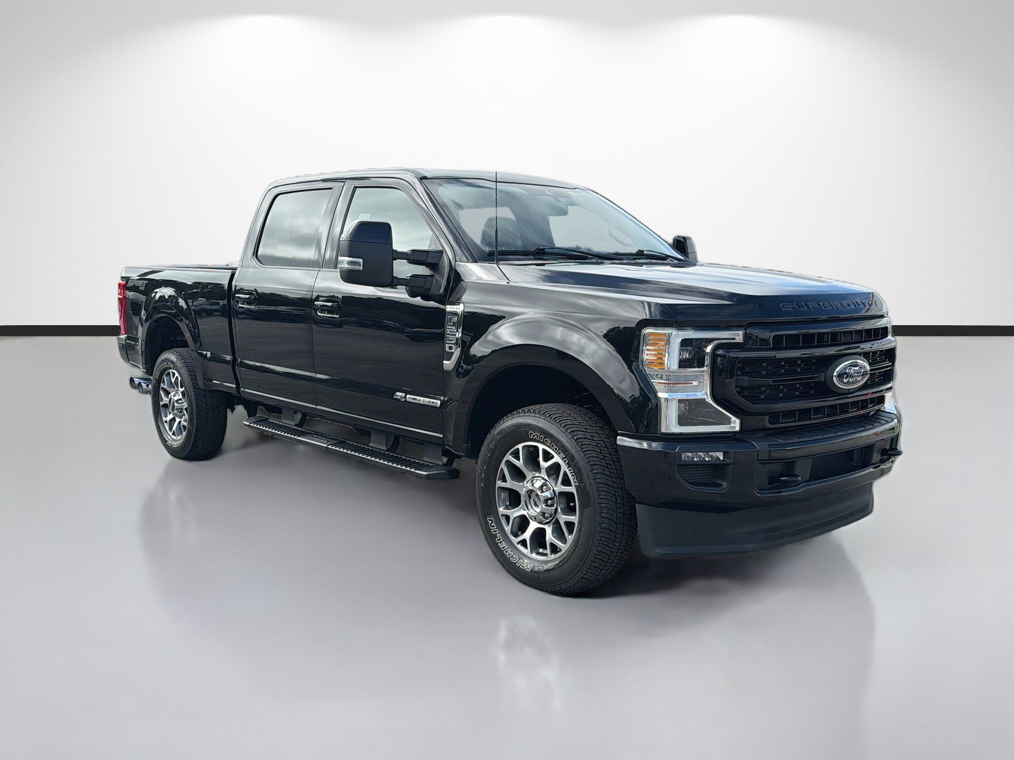 Used 2022 Ford F250 Lariat w/ Lariat Ultimate Package AWD/4WD image 1