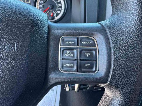 Used 2017 RAM 1500 Express AWD/4WD image 15