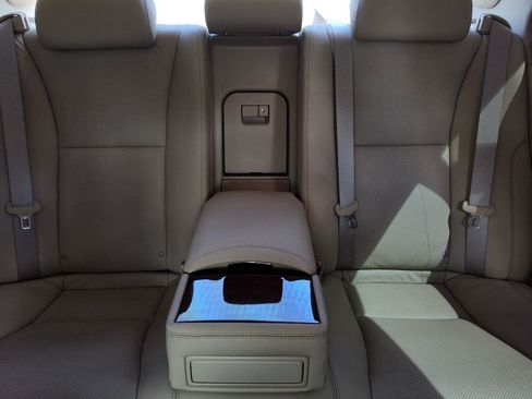 Used 2008 Lexus LS 460 RWD image 24