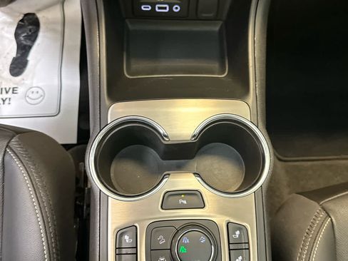 Used 2023 GMC Terrain Denali AWD/4WD image 25