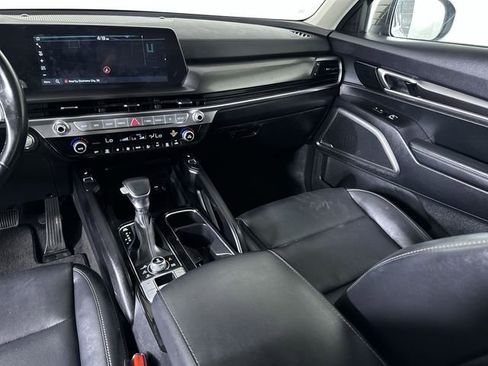 Used 2025 Kia Telluride S AWD/4WD image 36