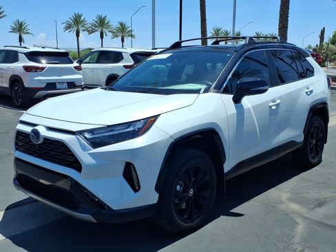 Certified 2023 Toyota RAV4 XSE AWD/4WD image 8