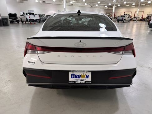 Used 2026 Hyundai Elantra Sport FWD image 7