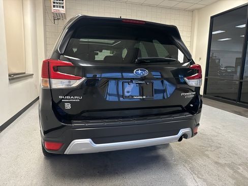 Used 2021 Subaru Forester Touring image 43
