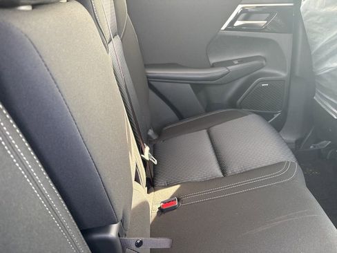 New 2026 Mitsubishi Outlander ES image 18