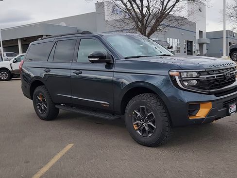 New 2026 Ford Expedition Tremor image 7