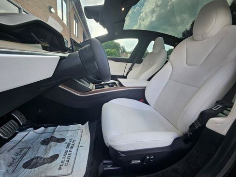 Used 2023 Tesla Model S AWD/4WD image 36