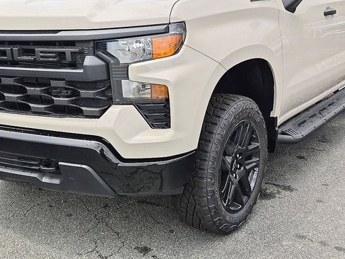 New 2026 Chevrolet Silverado 1500 Custom Trail Boss w/ Dark Appearance Package AWD/4WD image 9