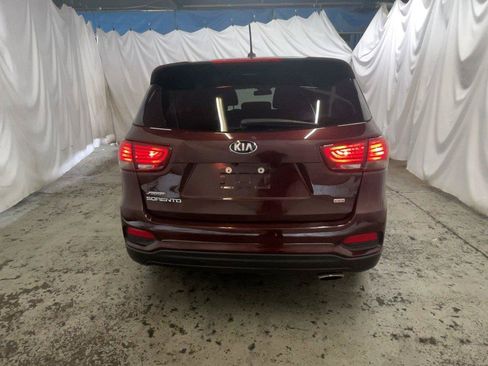 Used 2019 Kia Sorento AWD image 8