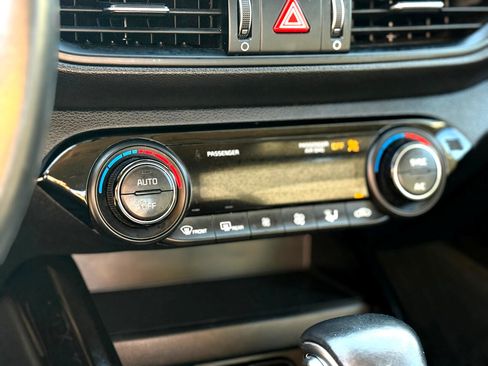 Used 2019 Kia Forte S image 26