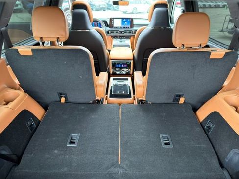 Used 2025 Lincoln Aviator Black Label image 51